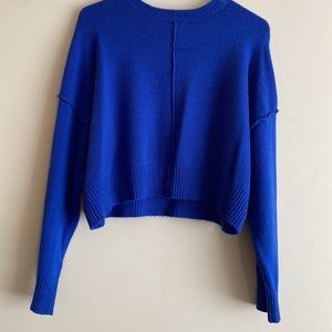 Forever 21 Blue Crewneck Sweater Size Medium